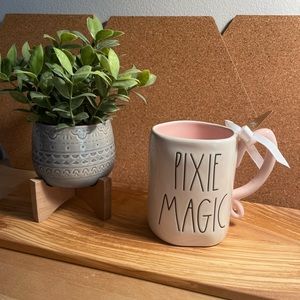 NWT Rae Dunn Disney “Pixie Magic” Tinkerbell Ceramic Mug